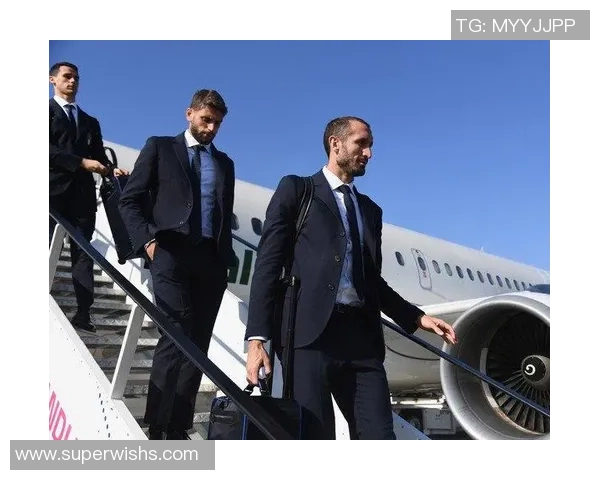 足球明星与男模完美结合的时尚写真集锦欣赏 足球明星与男模完美结合的时尚写真集锦欣赏